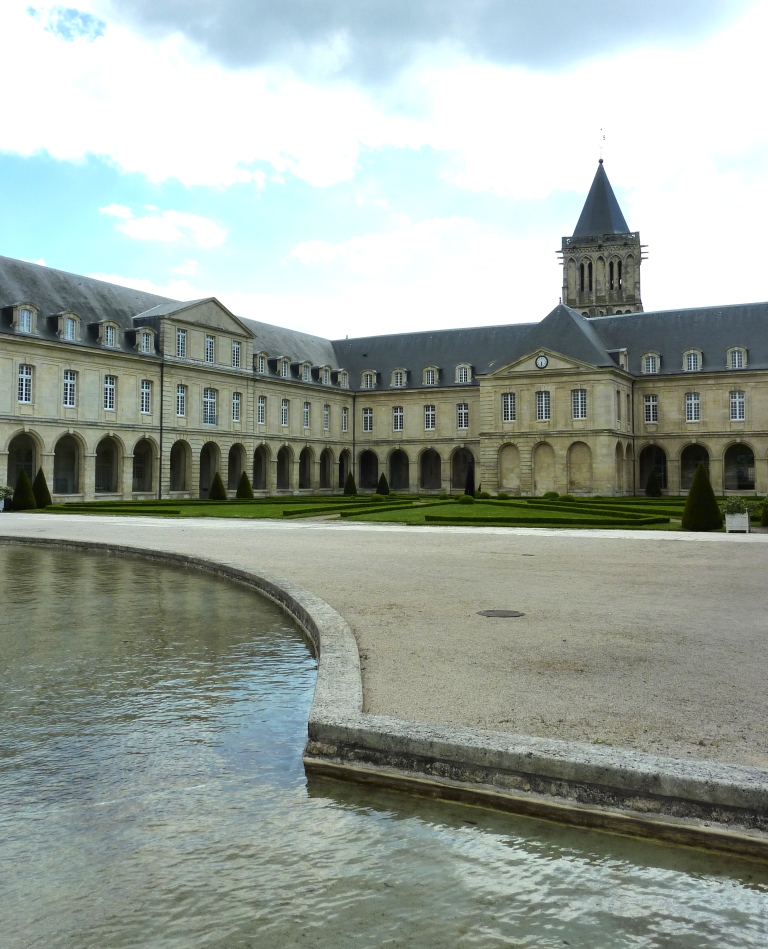 Abbaye aux Dames, Caen