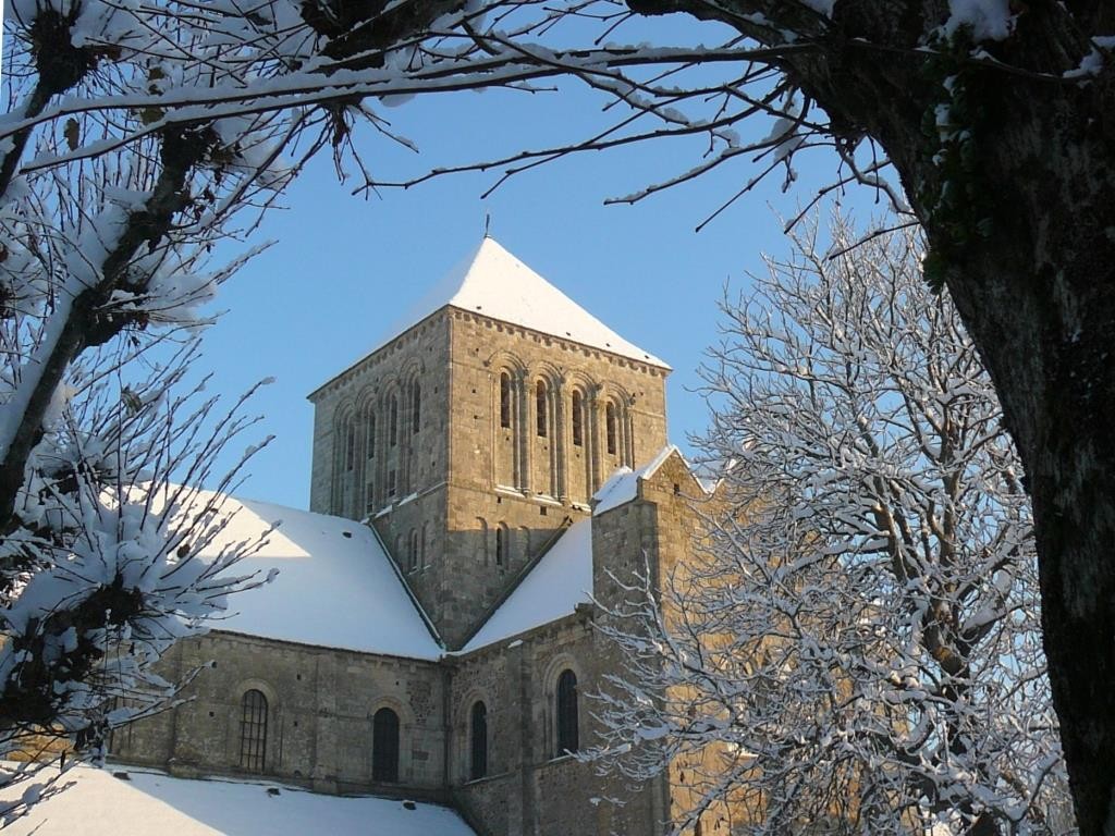 abbatiale-sous-la-neige-3-dc-2010-j-endelin